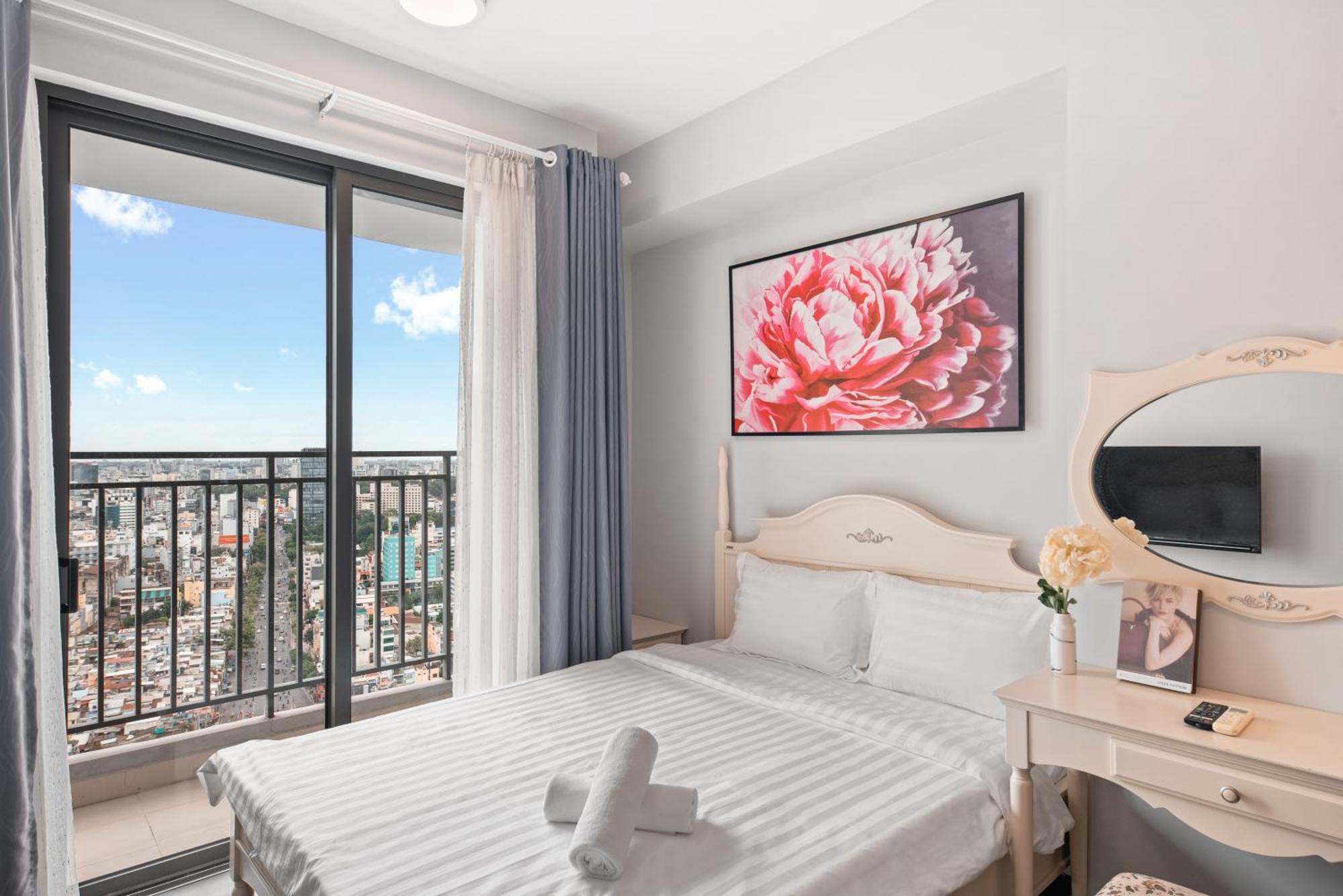 Elysium Cbd Rivergate Apartment - Pool - Free 4G Sim For 3 Nights Хошимин Экстерьер фото